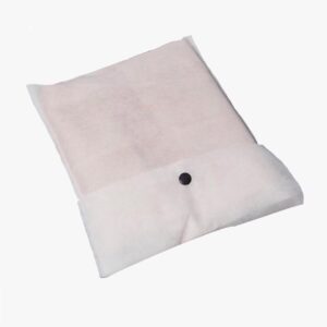 clothes-button-closure-pouch